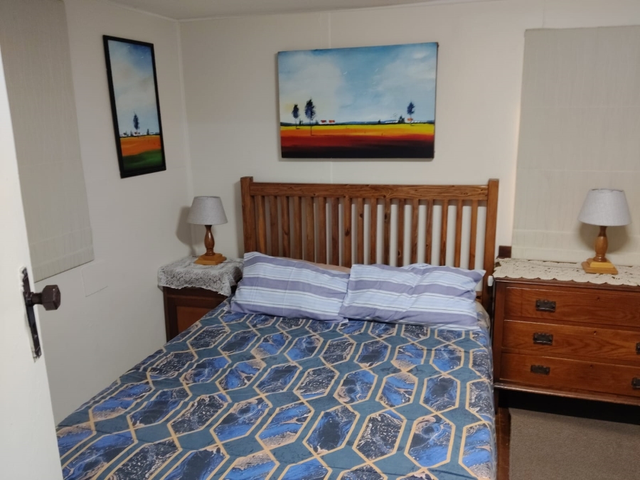 5 Bedroom Property for Sale in Hartenbos Central Western Cape